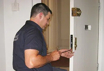 Little Village Locksmith Store Las Vegas, NV 702-399-7010 - locks-change-6